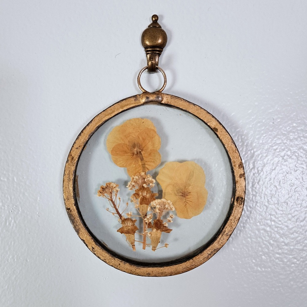 Vintage Style Pressed Yellow Flower Double Glass Gold Tone Hanging Round Frame
